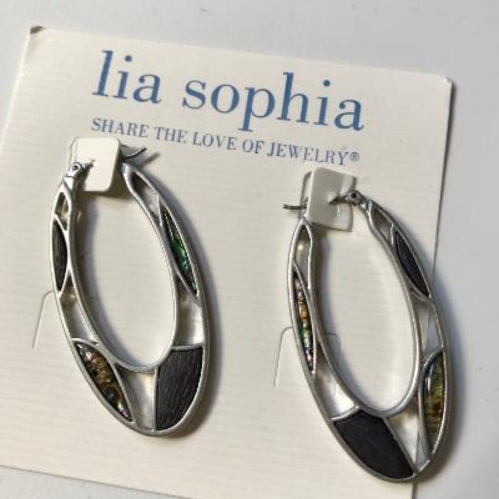 Lia Sophia earrings